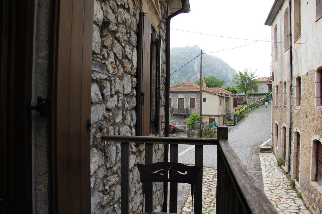 Tsarbou Guesthouse Stemnitsa Ngoại thất bức ảnh